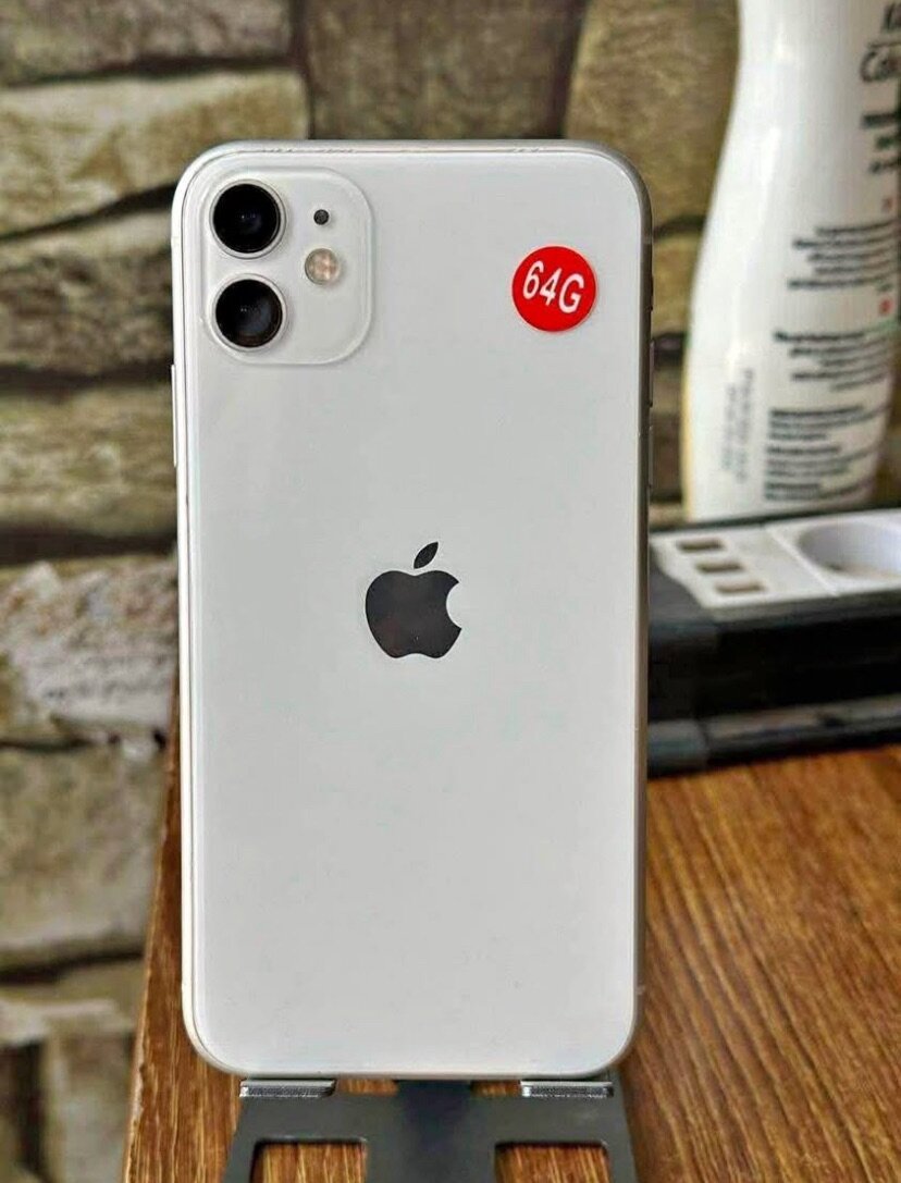 iPhone 11 64giga sans Face ID