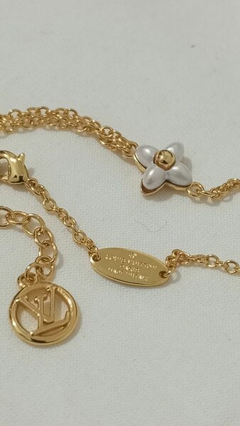 Collier Louis Vuitton