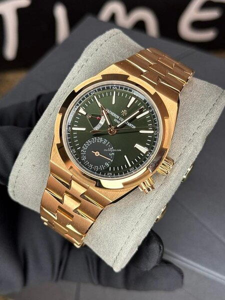 Montres en or élégantes