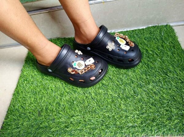 Rubber platform sabots