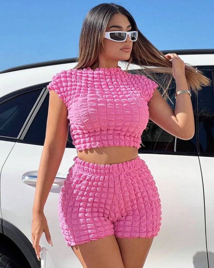 Ensemble Attractif Éclatant