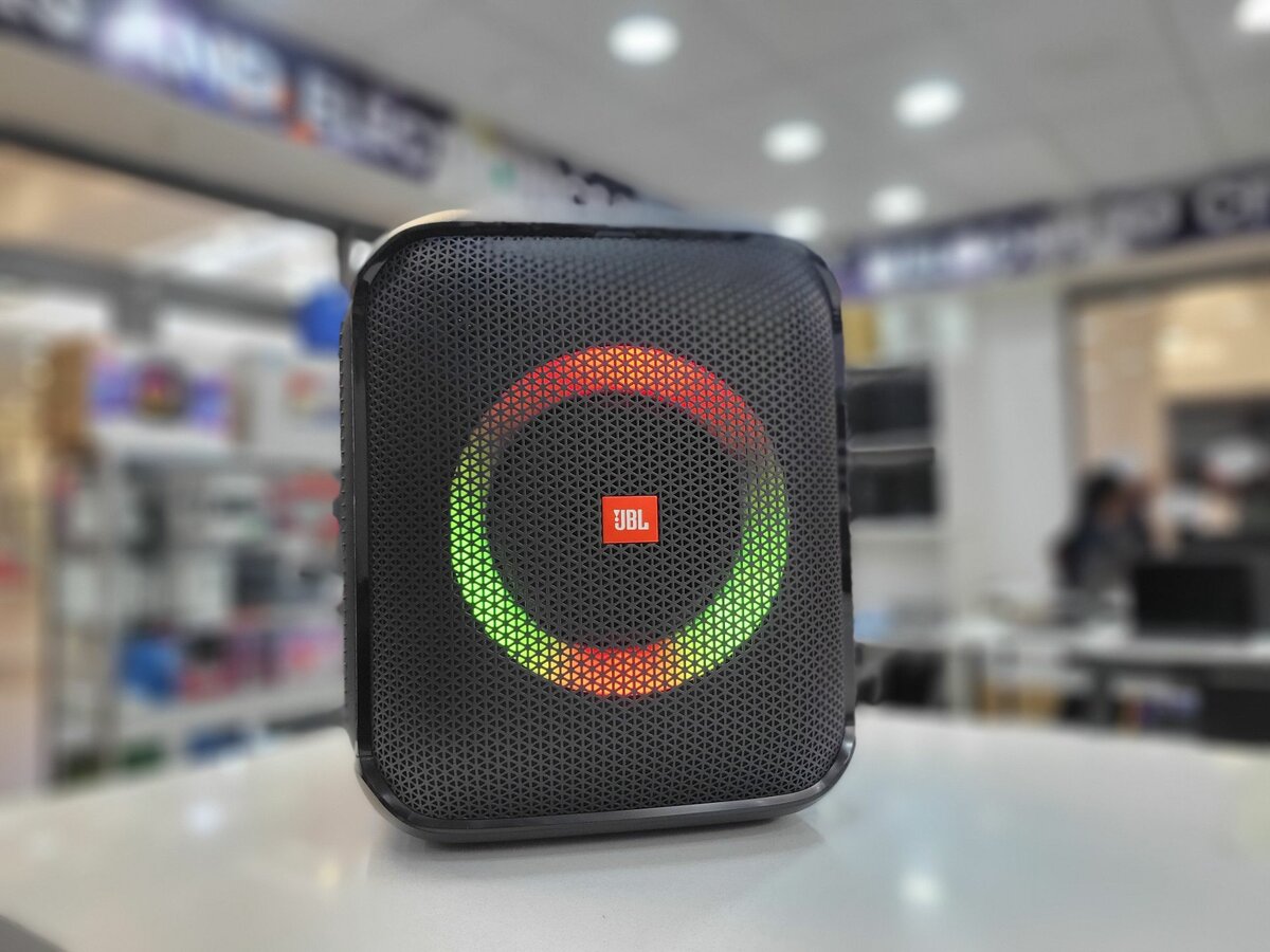 JBL PARTYBOXENCORE ESSENTIAL