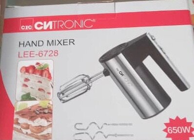Hand mixer