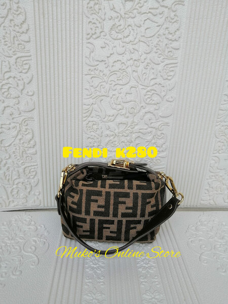 Women's small handbag