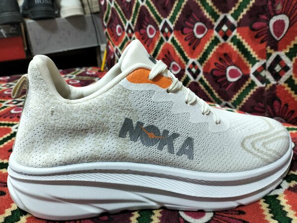 Nokia shoe