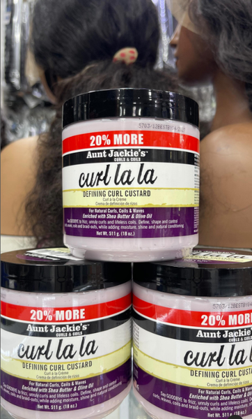 curls popping with Curl La La 