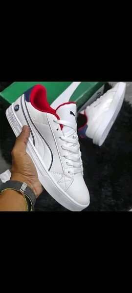 Sneakers blancs Puma Sports