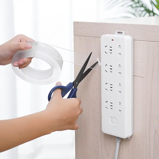 Ruban adhésif double face solide