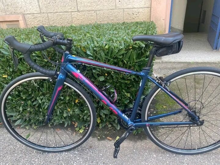 Vélo tout terrain robuste