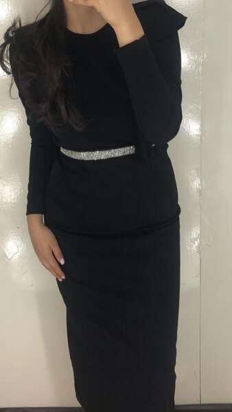 Платье почти новый носила один раз цена 1000с