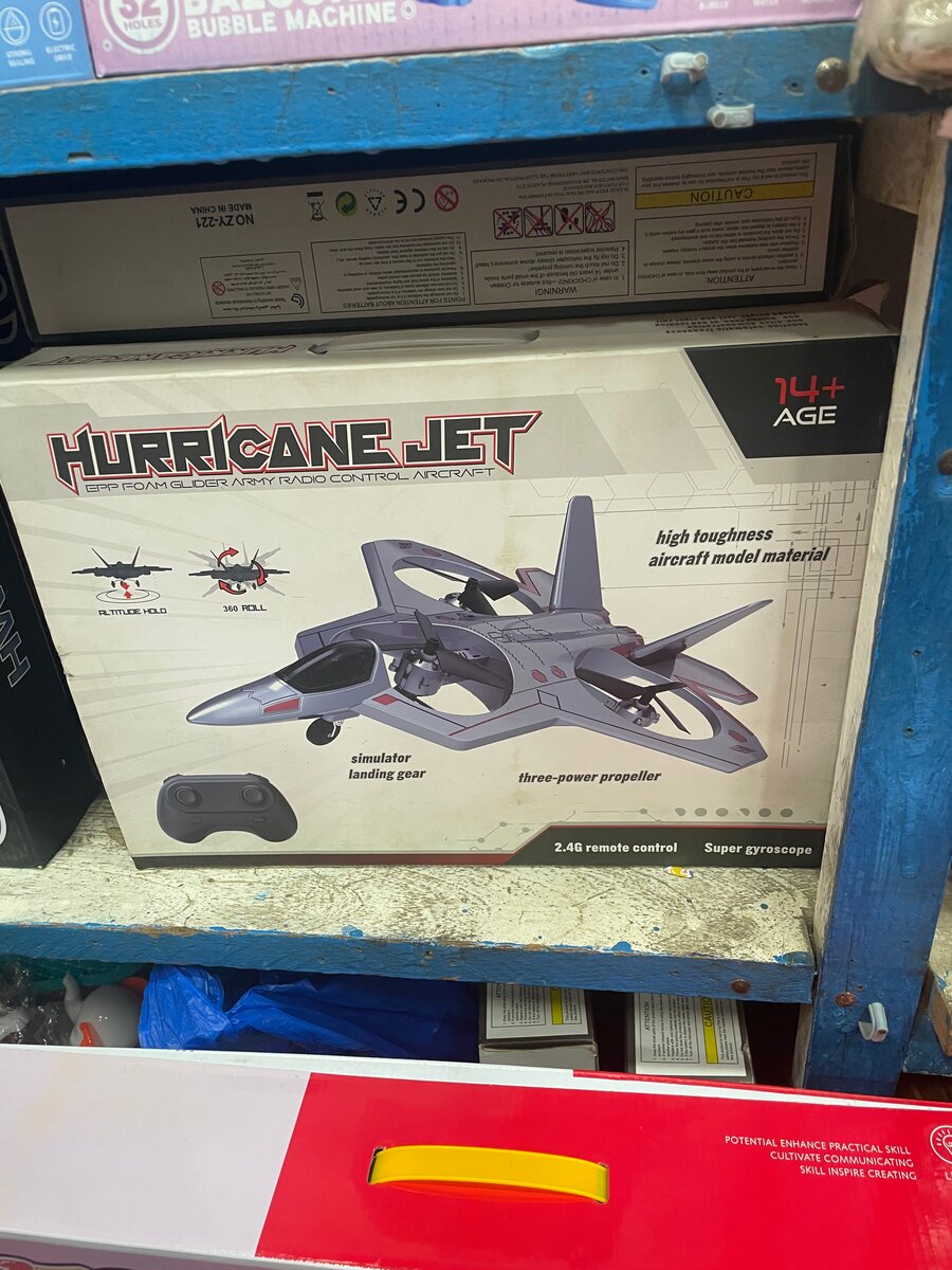 Avion Télécommandé Hurricane