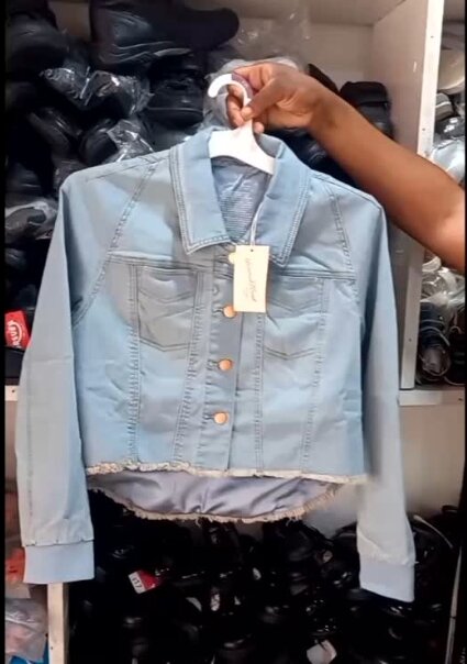 Quality 👌 👌 quality carefully selected 👌 for ladies Size: uk 12,14 & 16