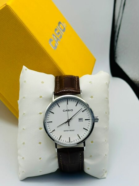 Montre Classique CASIO Homme