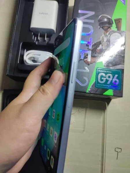 Infinix Note 12