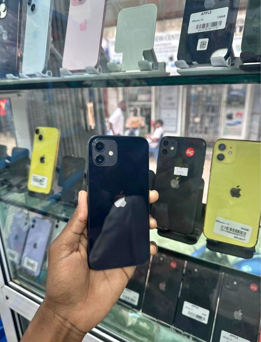 iPhone 11 Noir 64Go