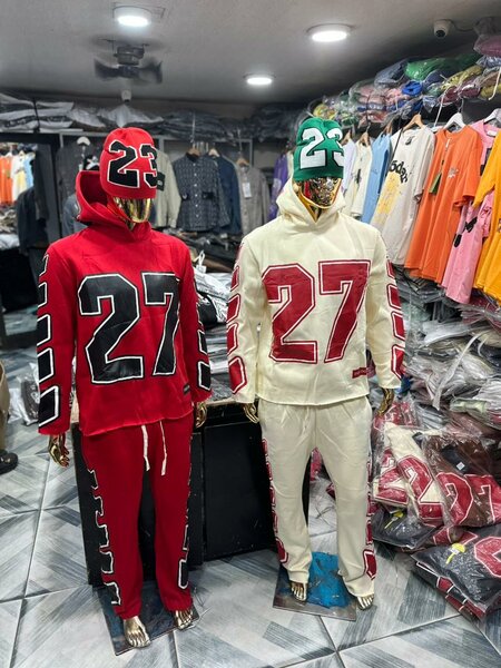 Ensemble de survêtement stylé