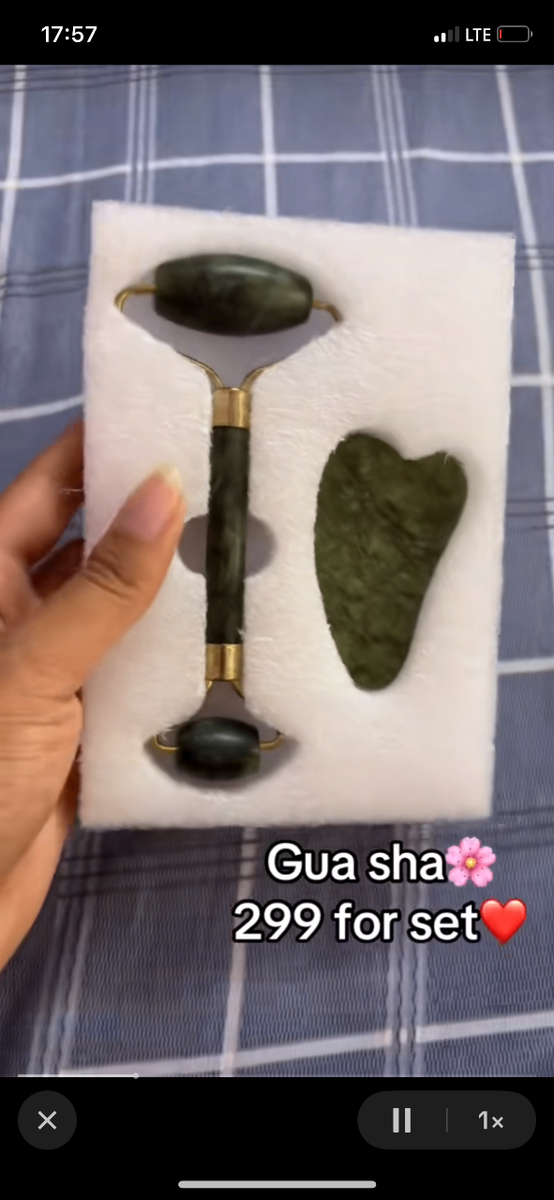 Rouleau de jade et Gua Sha