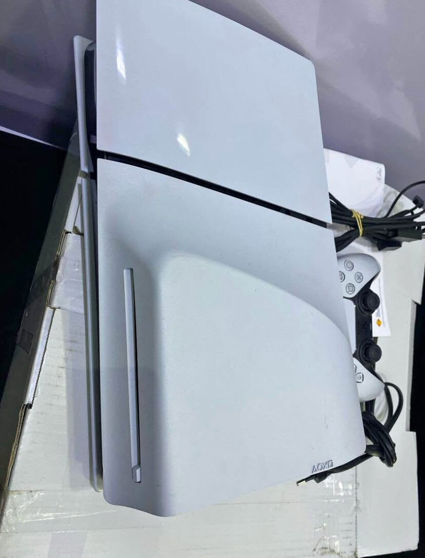 Console de jeu PlayStation 4