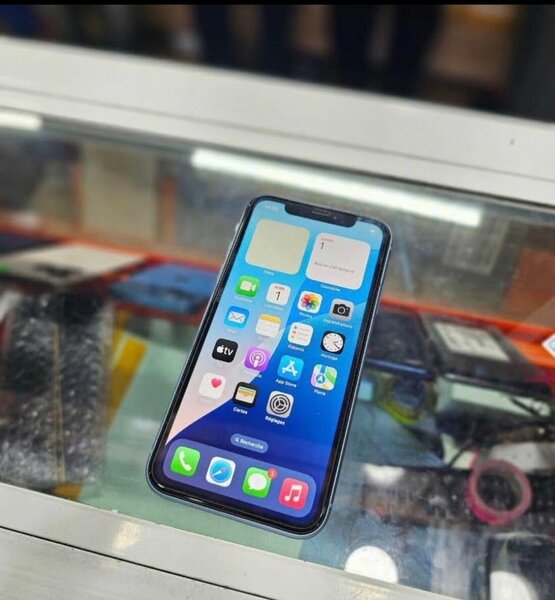 iPhone XR Bleu 64 Go