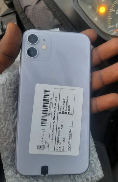 iPhone 11