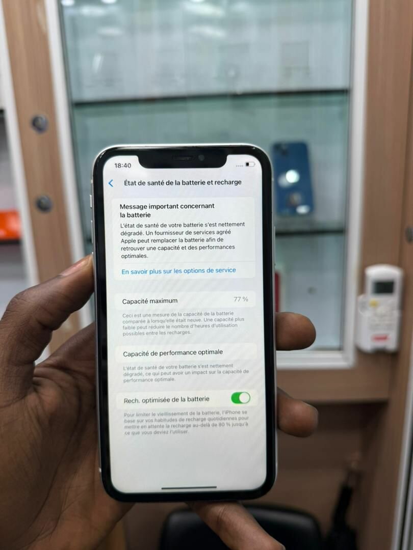 Disponible XR 64go Casi retour