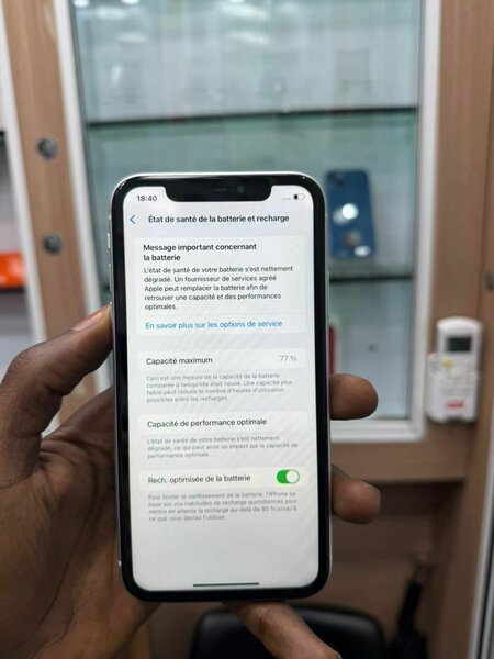 Disponible XR 64go Casi retour