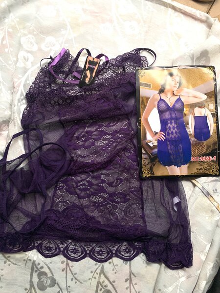 Nuisette en dentelle fine