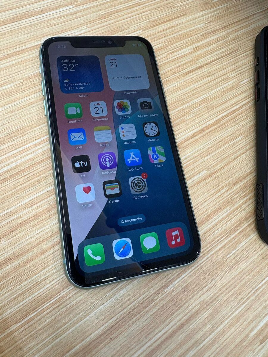 iphone 11 simple tout passe
