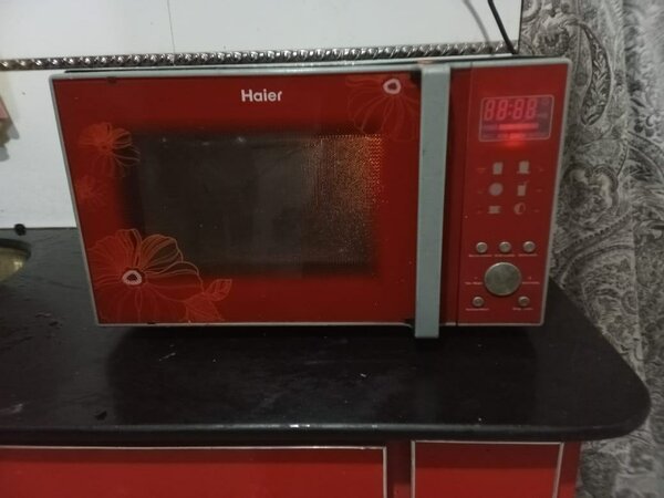 Microwave oven