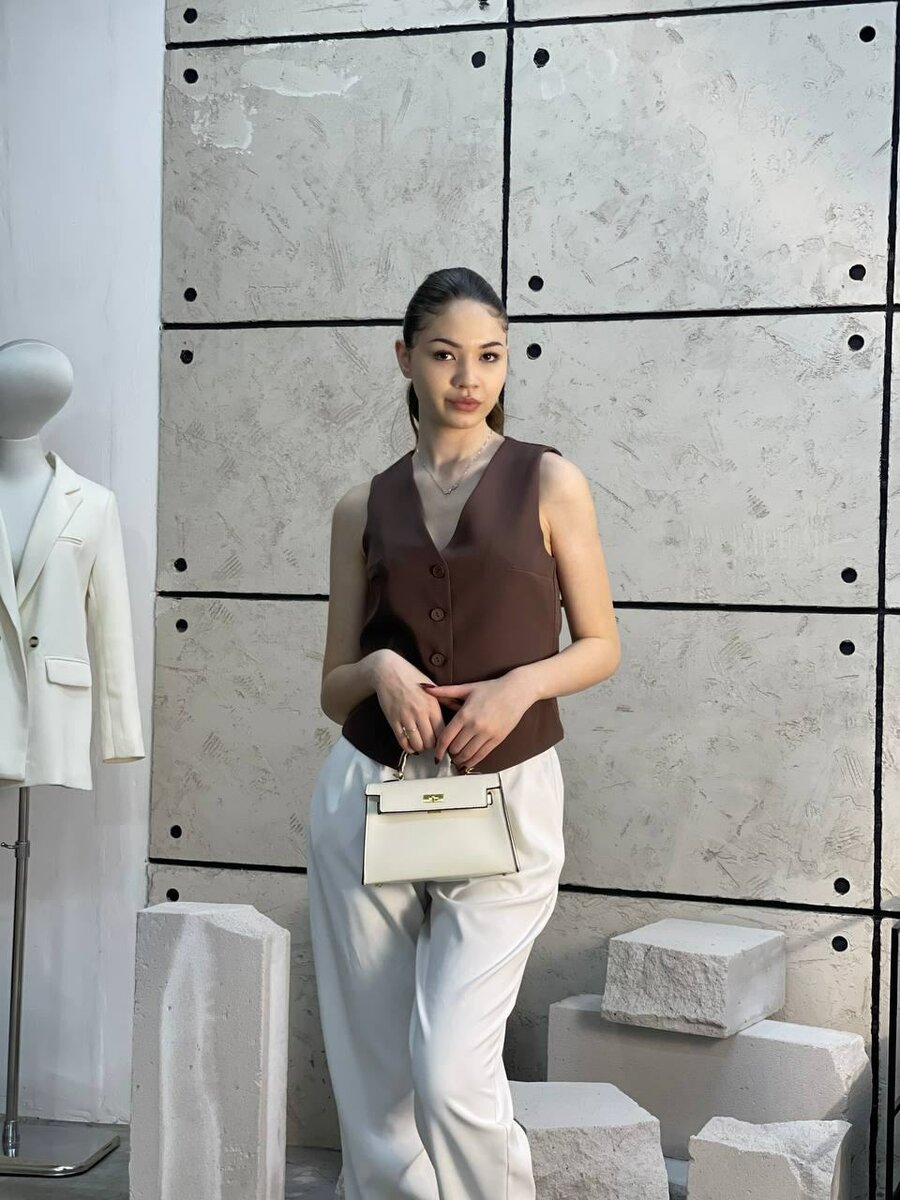 Классические стильные жилеты