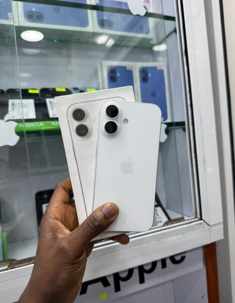 iPhone 16 Blanc Neuf
