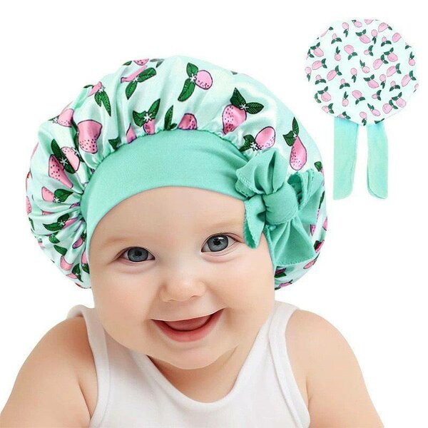 Trois bonnets enfants