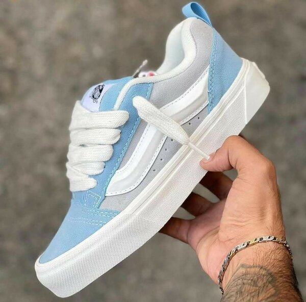Vans knus