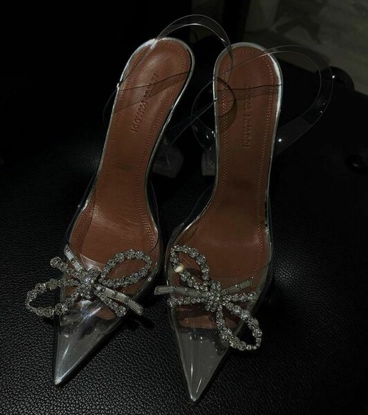 HEELS