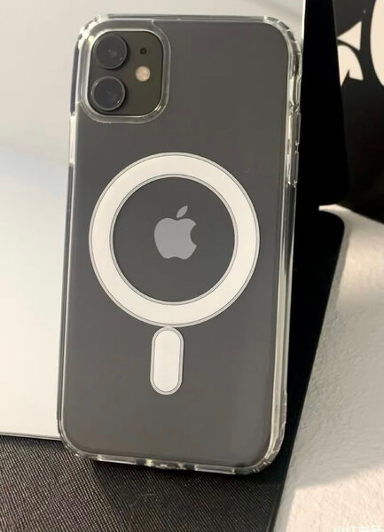 Coque MagSafe iPhone transparente