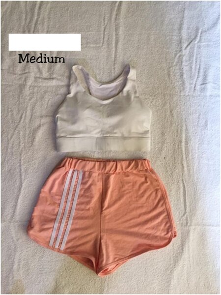 Salaula crop tops and tops