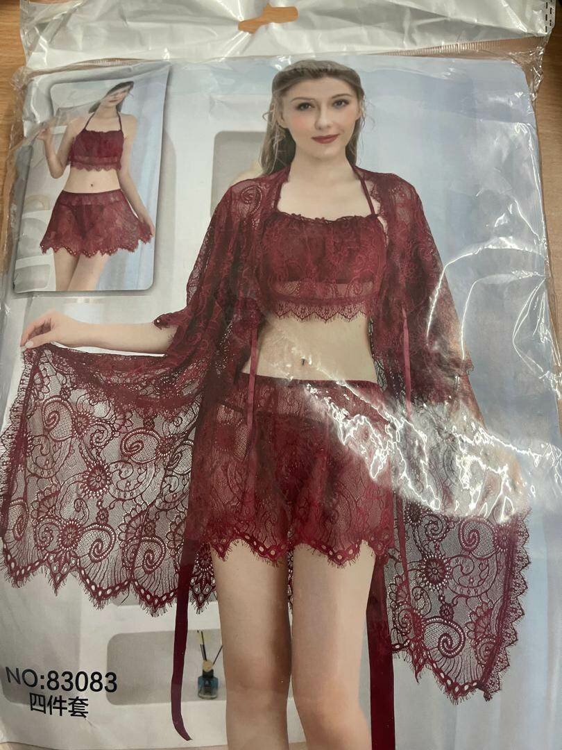 Robe de nuit en lingerie