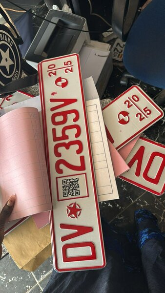 2025 DV Plate Original