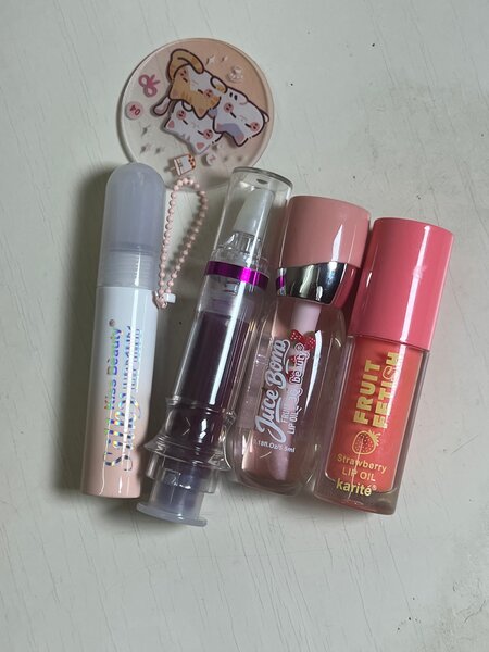 Coffret de Brillant à Lèvres