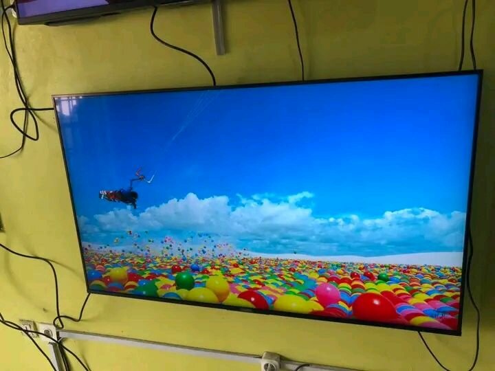 Smart TV LED 4K 50 pouces