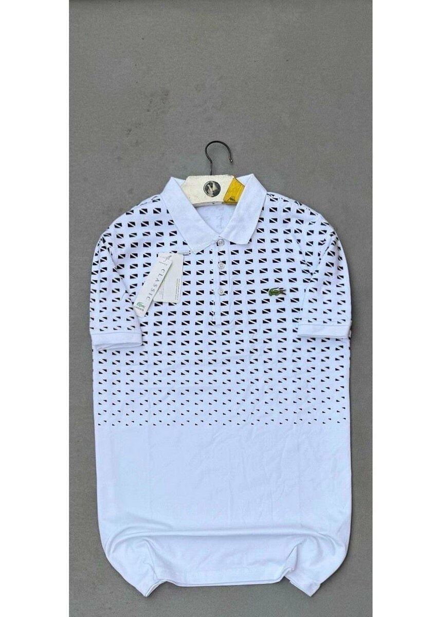 Polo homme motif moderne