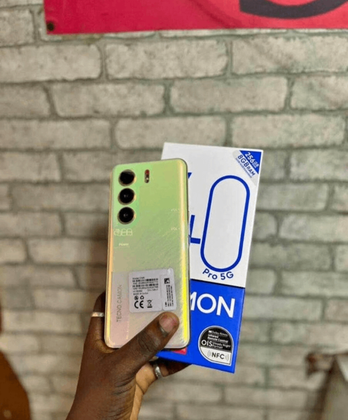 Tecno CAMON 40 Pro 5G