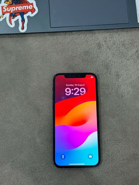 iPhone 12 64gig Gevey Unlocked