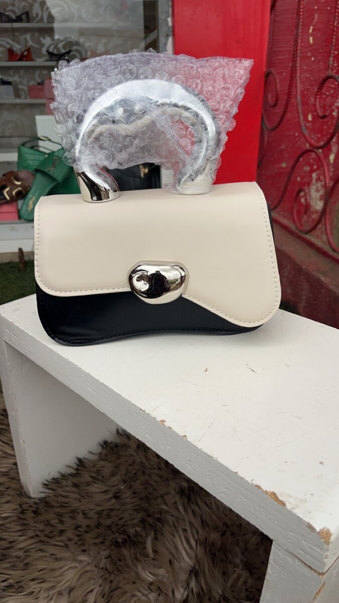 Sac à main en coffret