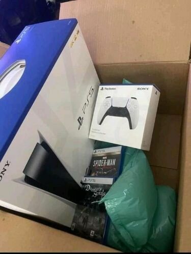 PS5 disponible avec réductions