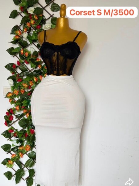 Corset élégant en dentelle