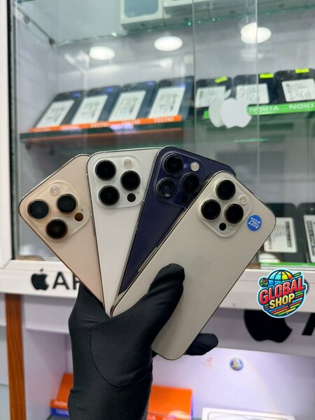 iPhone 14Pro Casi Neuf
