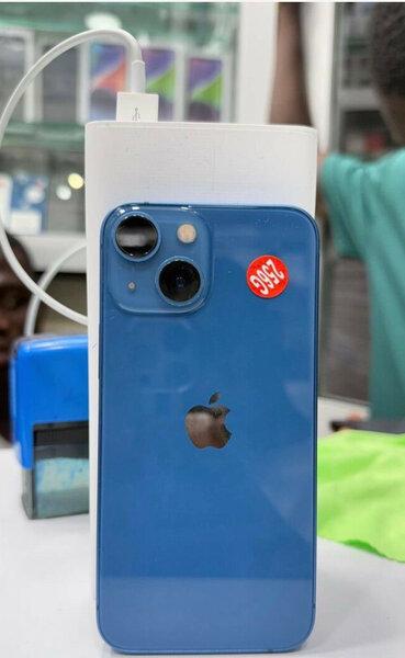 iPhone 13 Bleu 128 Go