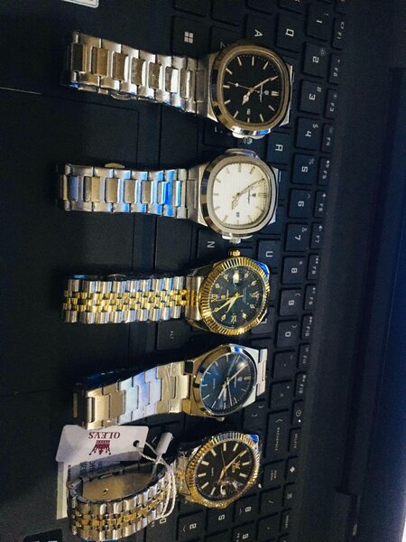 Wrist watch k550 best quality