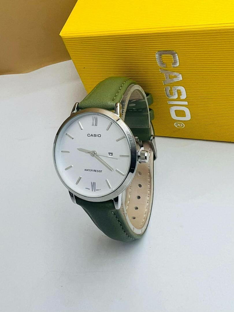 Montres élégantes Casio & Lacoste